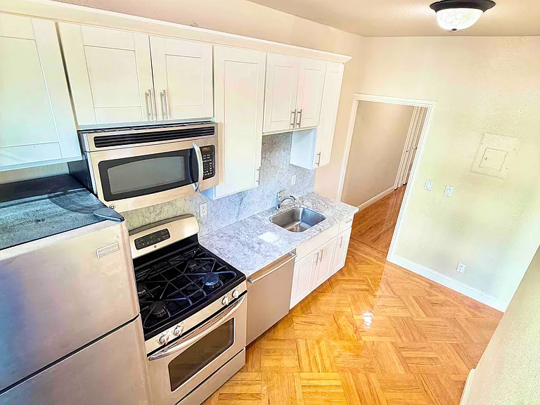 3140 21st St #103A — Photo 7