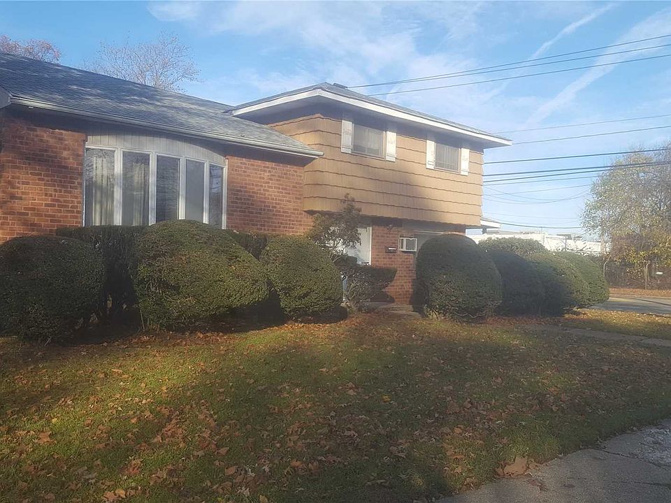 1st image of 5 Joan Ln