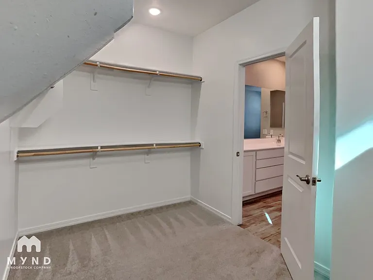 15168 W Sherman St — Photo 11