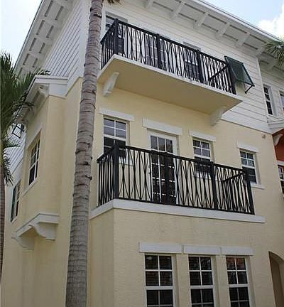 4th image of 609 SW 2nd Dr #609