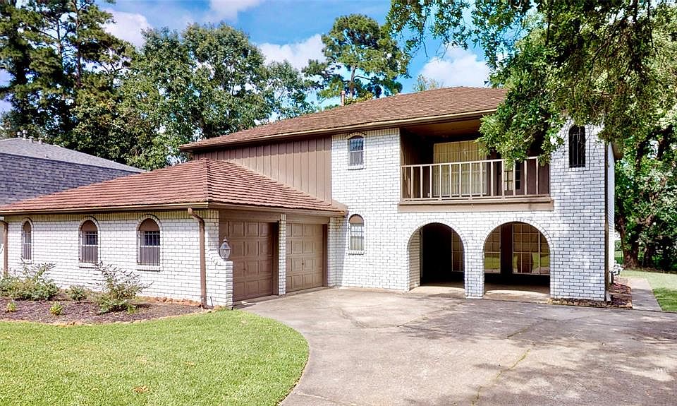 1st image of 20322 Acapulco Cove Dr