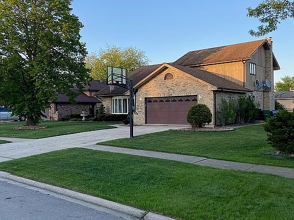 2nd image of 14505 S Mustang Dr