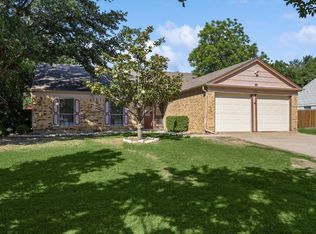 5221 Timber Creek Rd, Flower Mound, TX 75028