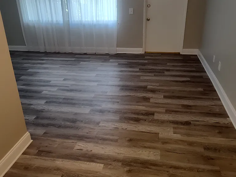 911 Washington Ave #218 — Photo 2