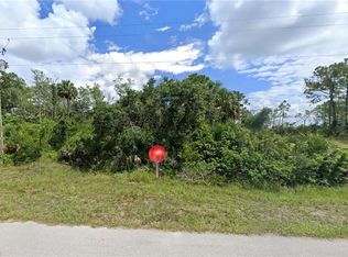 580 Woodview Dr, Lehigh Acres, FL 33972
