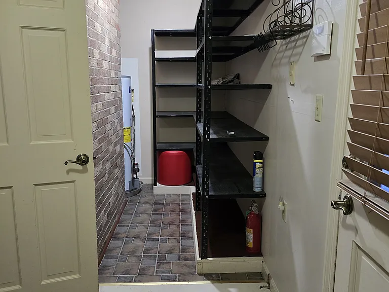 161 Milwood Dr — Photo 11