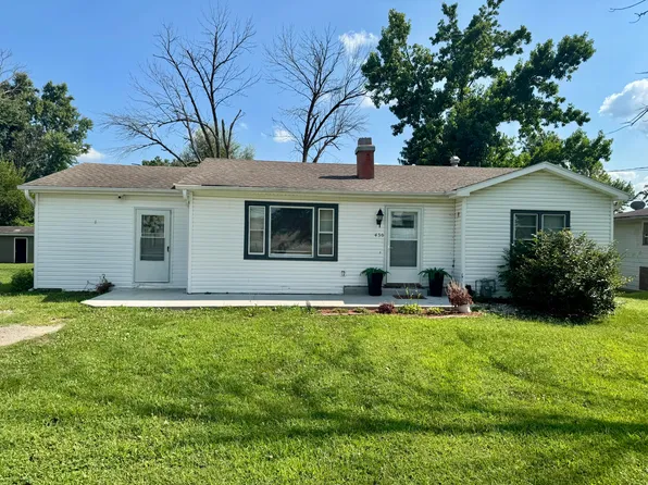 430 Highway 124 E, Hallsville, MO 65255