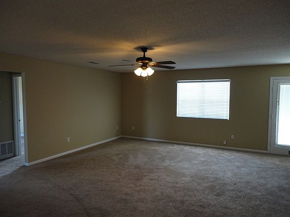 4th image of 4204 Sand Dollar Dr #0