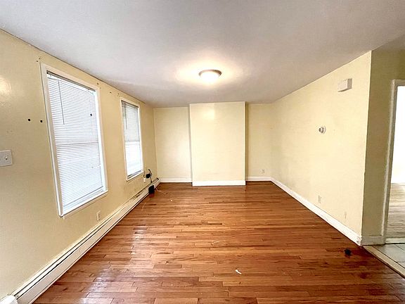 3rd image of 72 Storms Ave #1
