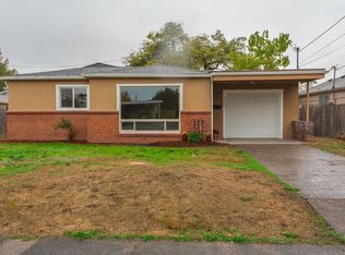 250 E Pine St, Lebanon, OR 97355