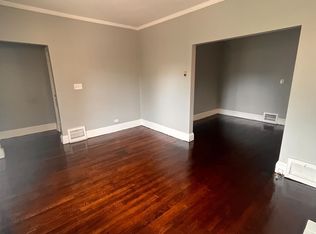 798 Alhambra Rd #2, Cleveland, OH 44110
