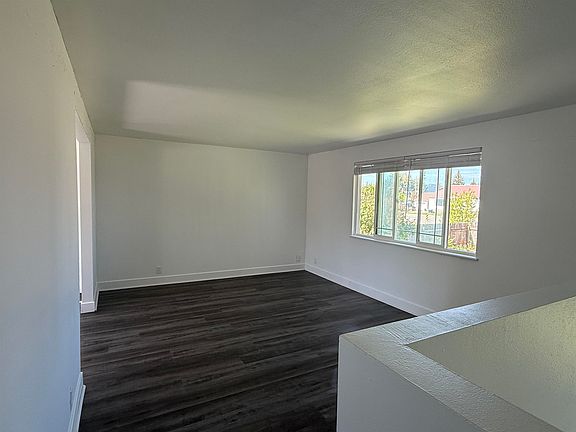 2nd image of 47 Monte Vista Dr