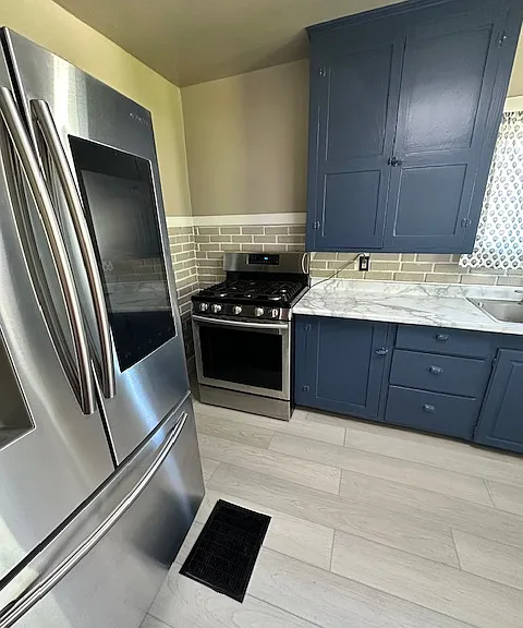 1605 Navajo St — Photo 13