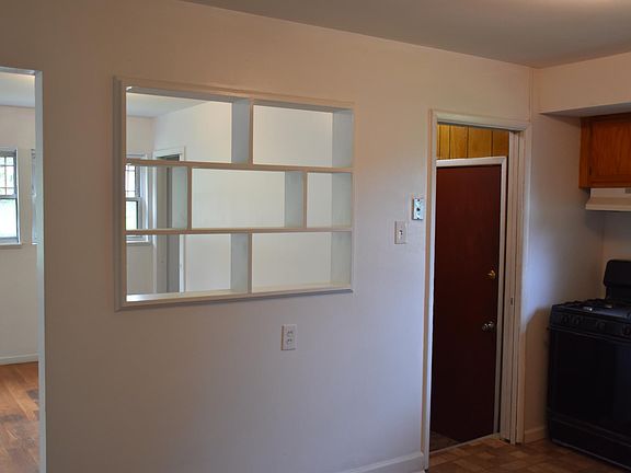5th image of 10448 Durness Dr