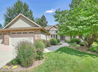 2772 Delvoye Ct, Green Bay, WI 54313