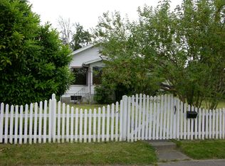 942 N Montgomery Ave, Bremerton, WA 98312