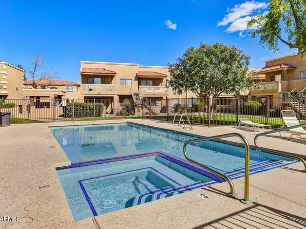 303 N MILLER Road N #2002, Scottsdale, AZ 85257