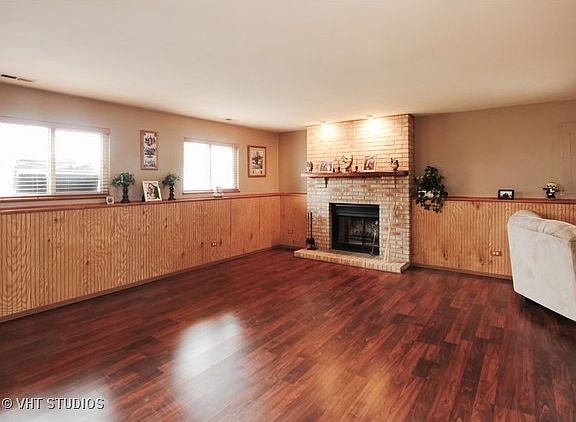 5th image of 3123 E Newcastle Ct