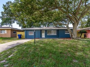 2134 Georgianna St, Largo, FL 33774