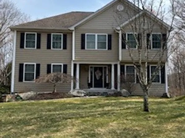 1620 N Peters Ln, Stratford, CT 06614