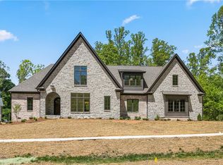 8198 Falcons Trl, Oak Ridge, NC 27310