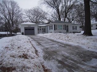 3210 Midway Dr, Waterloo, IA 50701