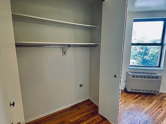 5th image of 67 W 109th St APT 5C