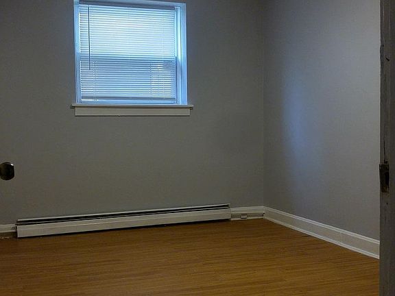 5th image of 6023 S Saint Lawrence Ave #Gs