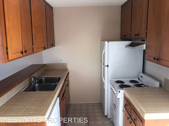 5th image of 1966 Hornblend St APT 7