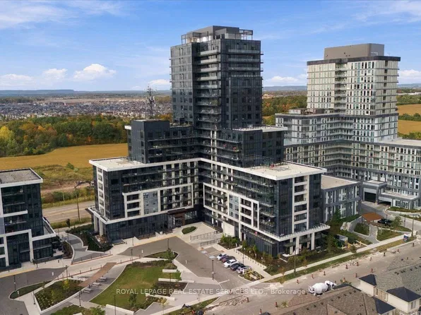 3220 William Coltson Ave #402, Oakville, ON L6H 7X9
