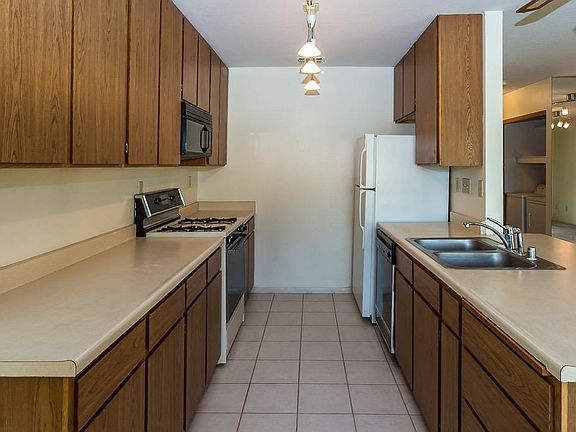 5th image of 27535 Lakeview Dr #55