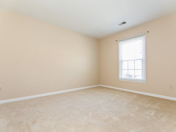 4th image of 3915 Bokel Dr