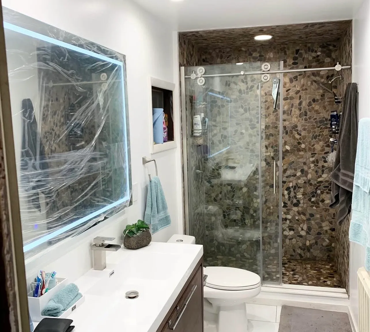 3 bed, 1342 sqft, $4,100 — Photo 4