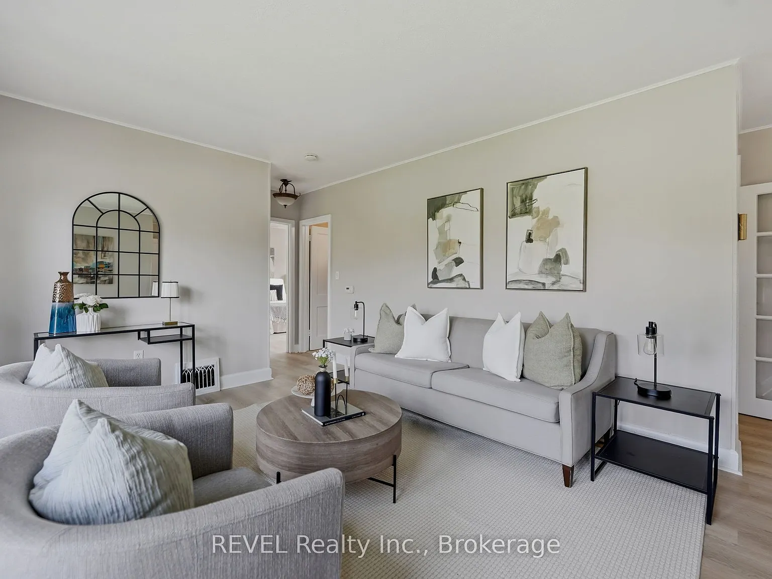2 bed, $2,500 — Photo 3