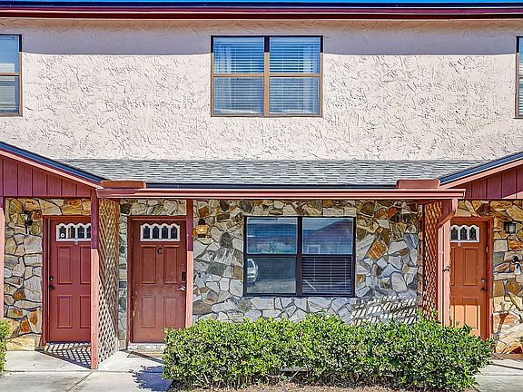 2nd image of 19 Ponte Vedra Ct Unit C
