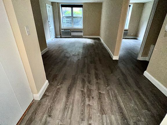 5th image of 14420 38th Ave APT L1