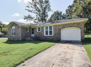 105 Cornell Dr, Ladson, SC 29456