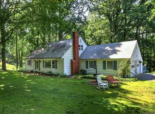 60 Pine Knob Ter, Milford, CT 06461