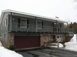 N1610 Rolling Hills Rd, Antigo, WI 54409