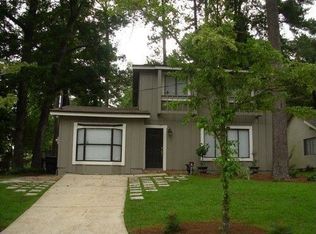 2411 Gothic Dr, Tallahassee, FL 32303