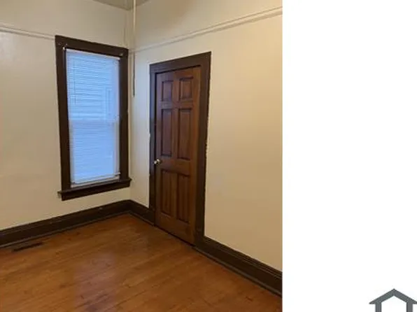 1320 N 28th St #1, Milwaukee, WI 53208