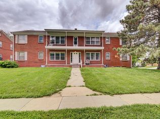 4102 N 52nd St, Omaha, NE 68104