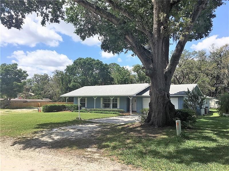 Charming one story cottage