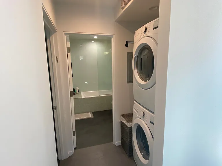 18003 Tiara St — Photo 12