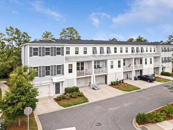 3rd image of 804 Kings Oak Ct Unit 1