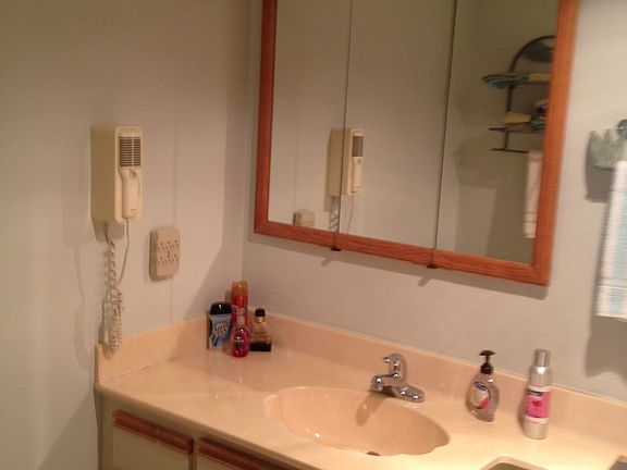 4th image of 190 SE 5th Ave APT 105