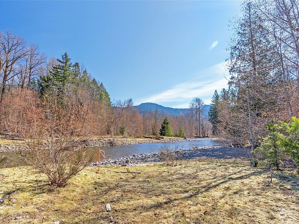 1st image of 124 Armstrong Lane
