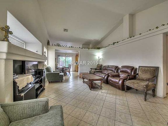 3rd image of 5925 Enchanted Palms Ave
