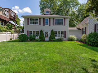 35-35A Maple St, Dover, NH 03820