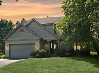 6441 Lone Tree Ct, Gurnee, IL 60031